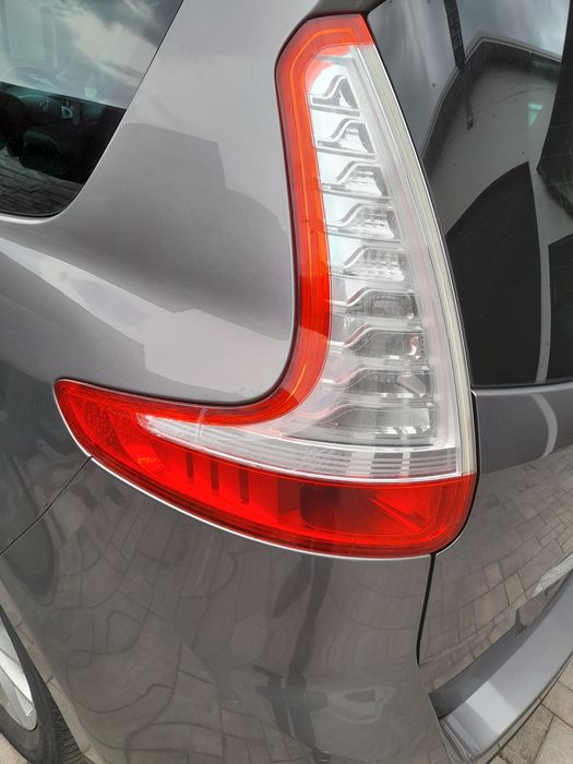 Stop Lampă Tripla Aripa Spate Stanga Dreapta Renault Grand Scenic 3