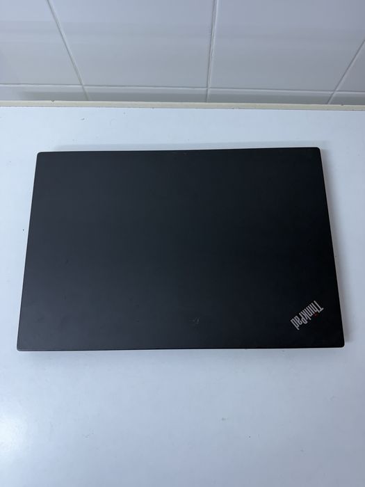 Lenovo T15 Gen 2 i5-11 256GB 16gb