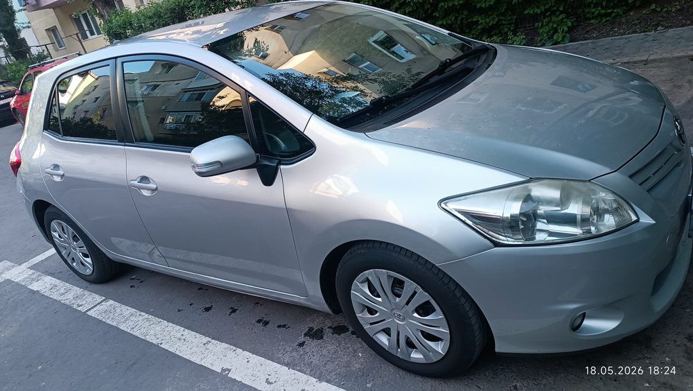 TOYOTA Auris 2012 — imagine 2