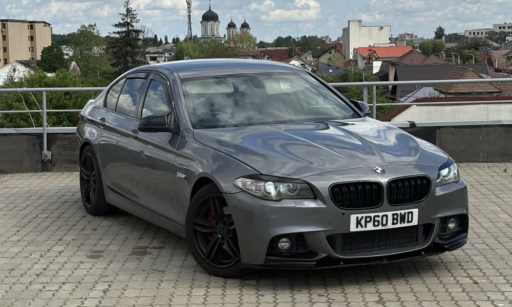 Bmw Seria 5 F10 ~ M-Paket ~ Volan dreapta