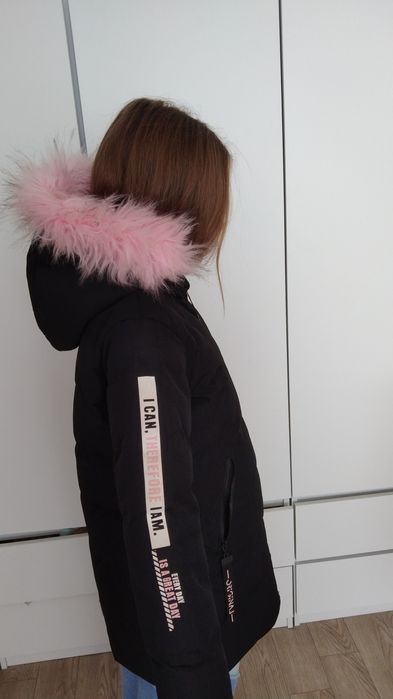 Зимняя куртка для девочки