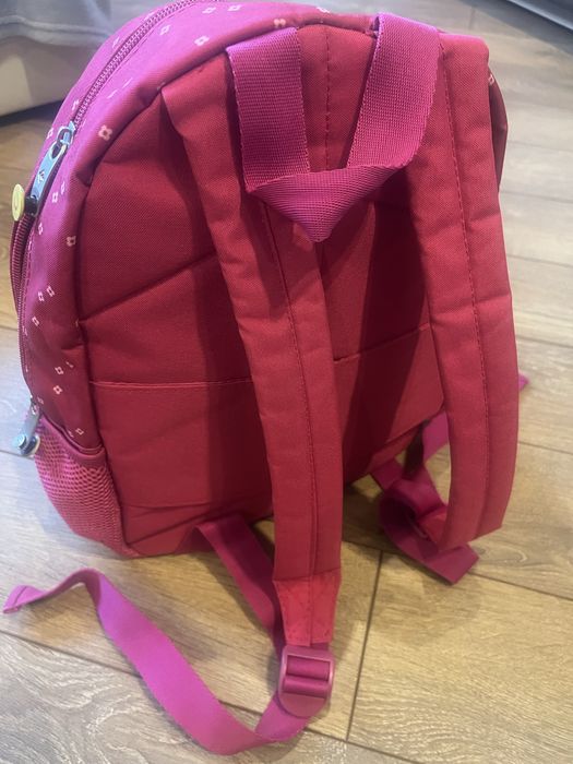 Детска раница с пеперуда