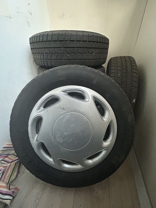 Зимный шины с тинтаками