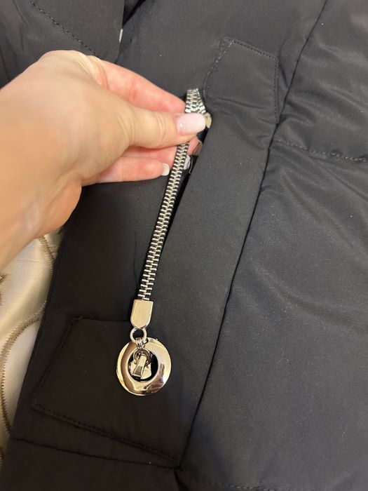 Продам куртку Новую