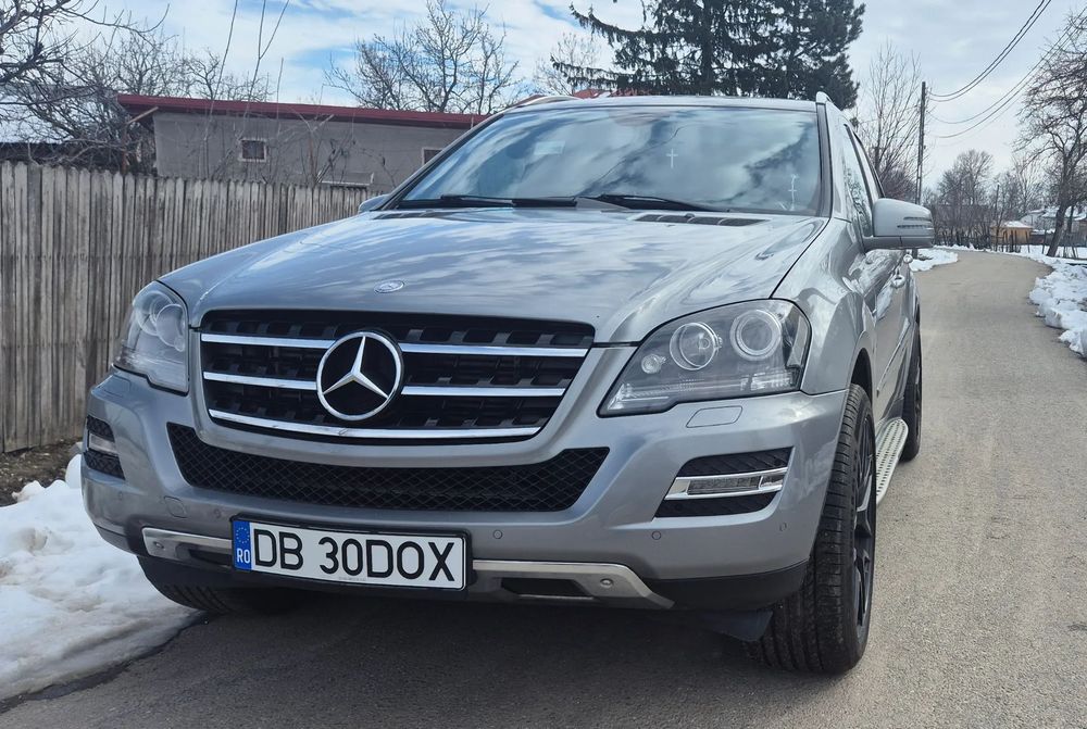 Mercedes-Benz ML ML 300 CDI, Euro 5, 2011, masina intretinuta