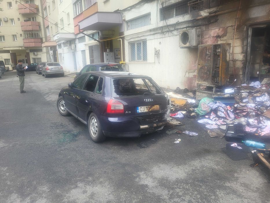 Audi a3 1.6 benzina dezmembrare