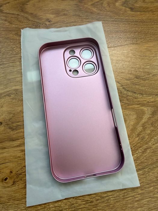 Твърд кeйс за iPhone 16 Pro