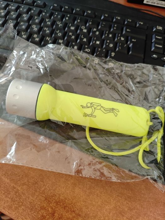 Подводный фонарик