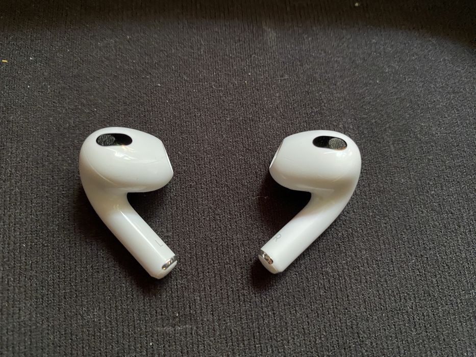 Airpods 3  ЛЕВЫЙ ПРАВЫЙ цена за один