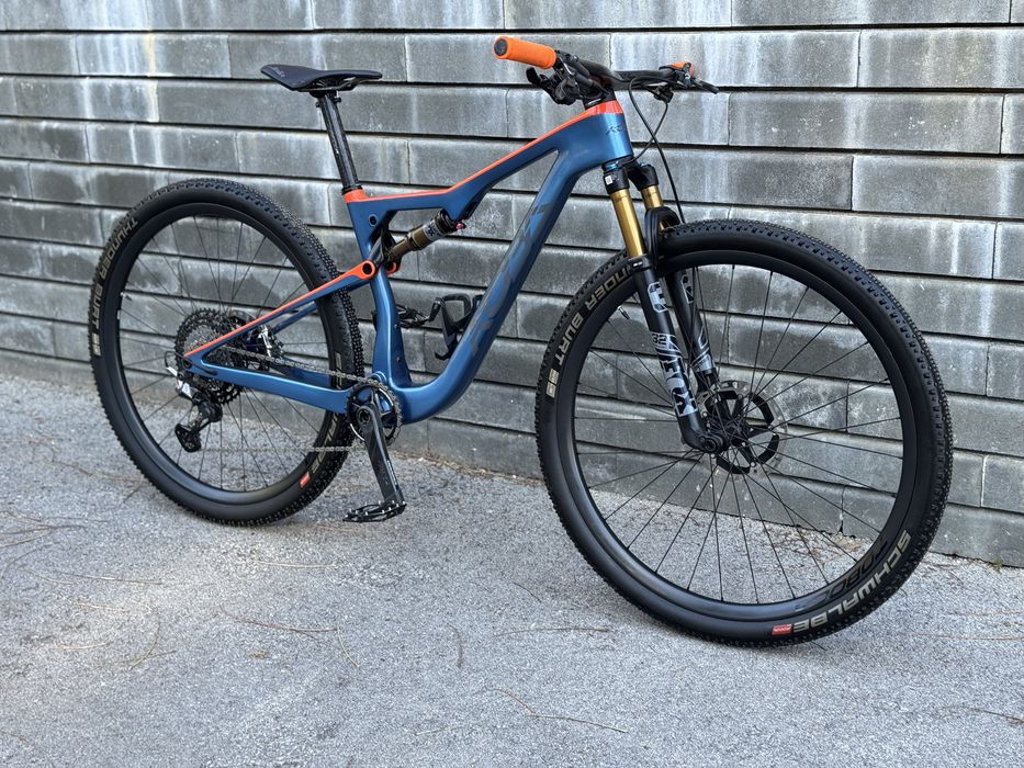 Планински карбонов велосипед KOBA SENTIERO (M размер)