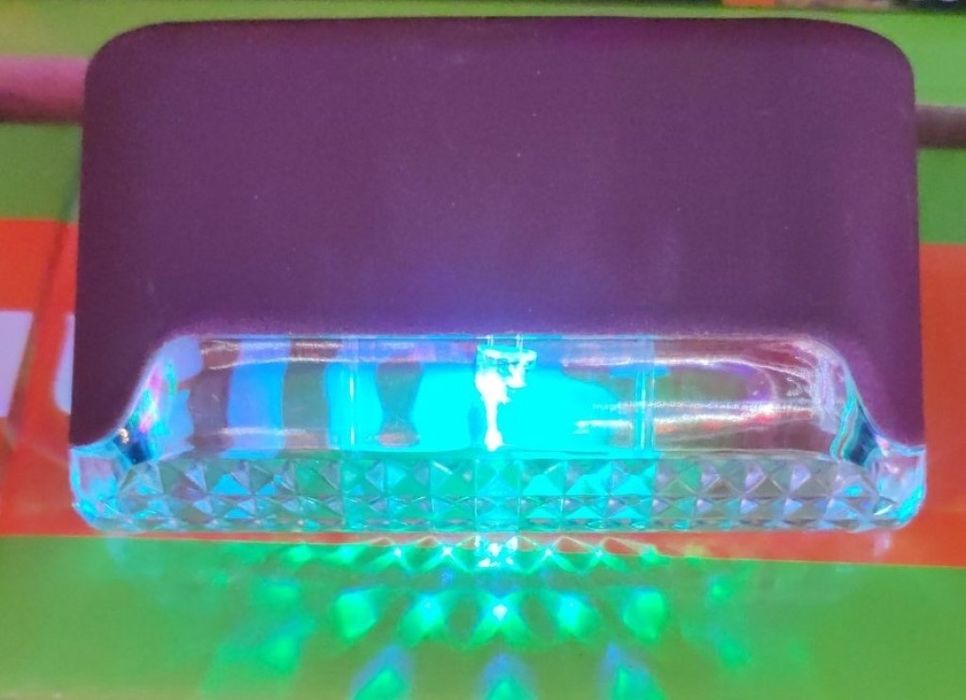 Водоустойчиви соларни лампи за декориране на огради, стъпала, външни палуби, парапети, 1 брой /Сменящи се цветове в синьо,зелен червено и розово /