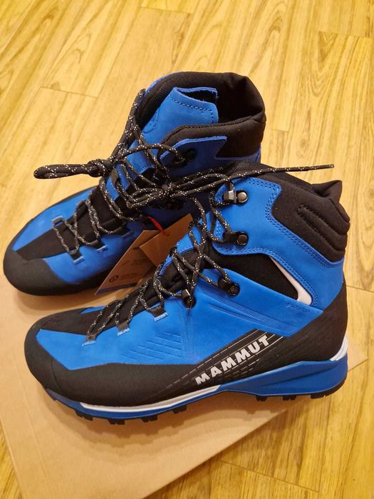 Mammut Goretex waterproof, munte, tura, drumetie, bocanci, ghete,