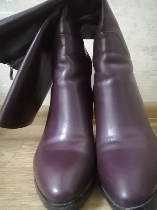 Продам демисезонные сапоги