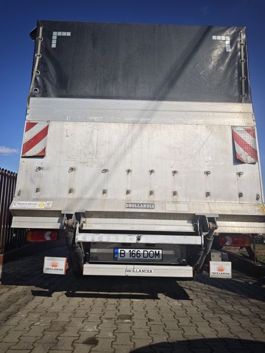 Renault Master 3,5t  cu lift și cabina de dormit dubla,motor  nou 0km