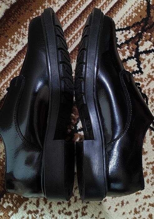 Нови мъжки официални обувки  40 номер