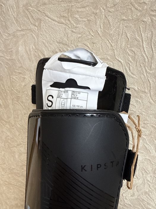 Щитки Kipsta для футбола