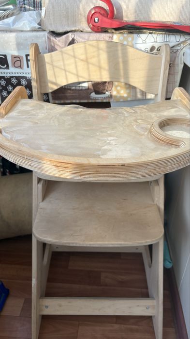 Продам растущий детский стул из дерева