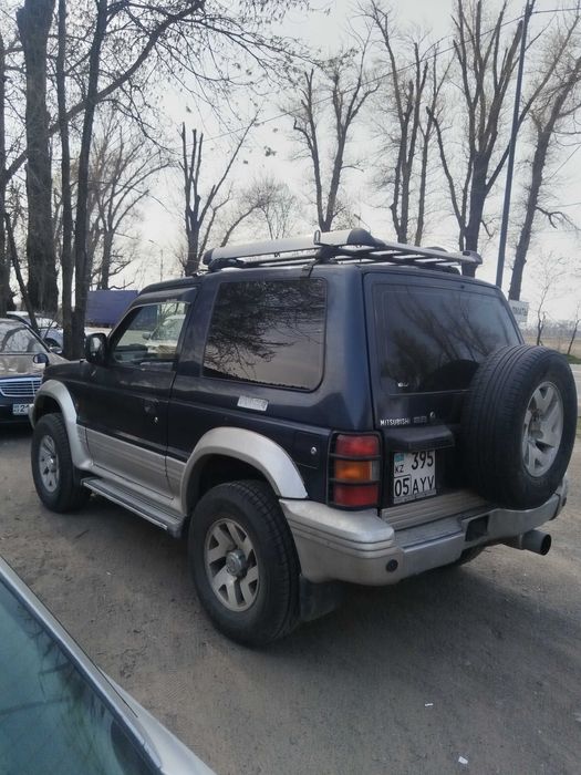 Митсубиси Паджеро 2