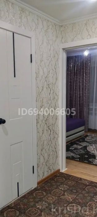 Дулатова 135  этаж 2