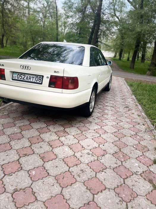 Продам Ауди А6 с4