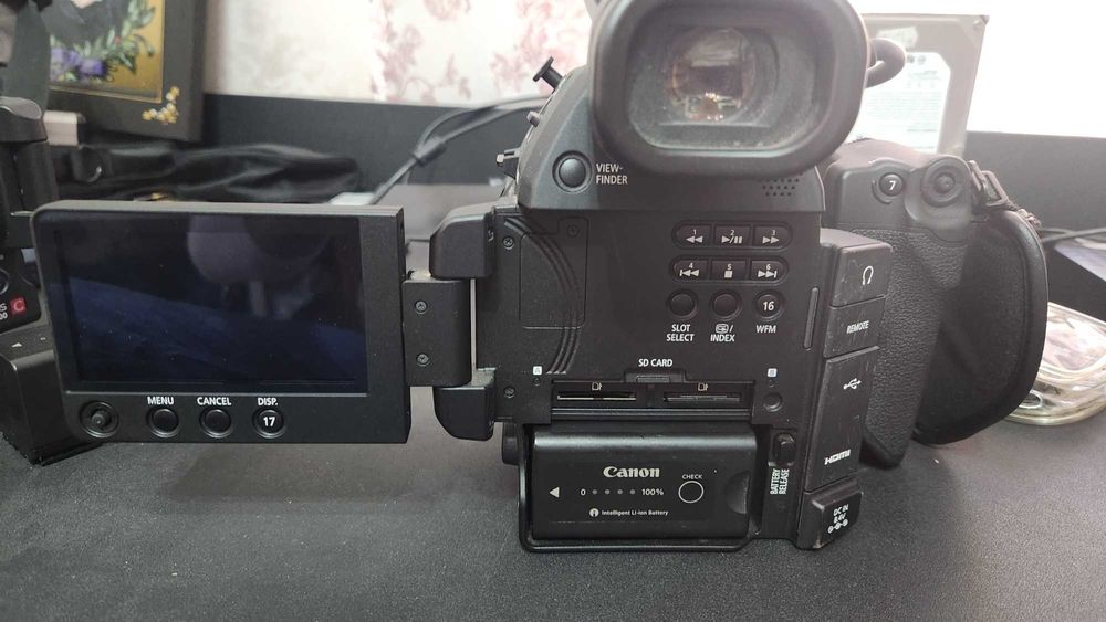2 camere canon c100 mk2 300ore