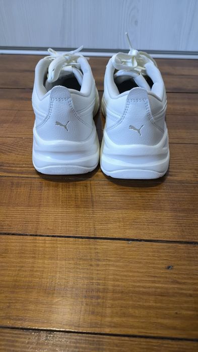 Дамски маратонки Puma, размер 37.5