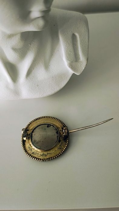 Brosa antica argint perioada victoriana