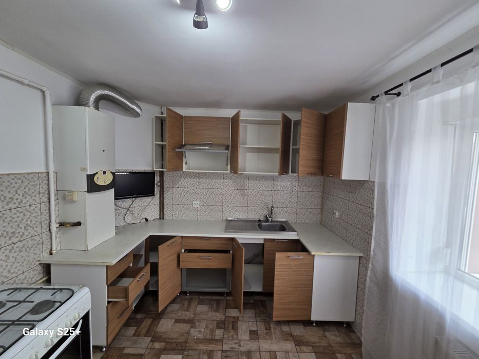 Vand mobila bucatarie