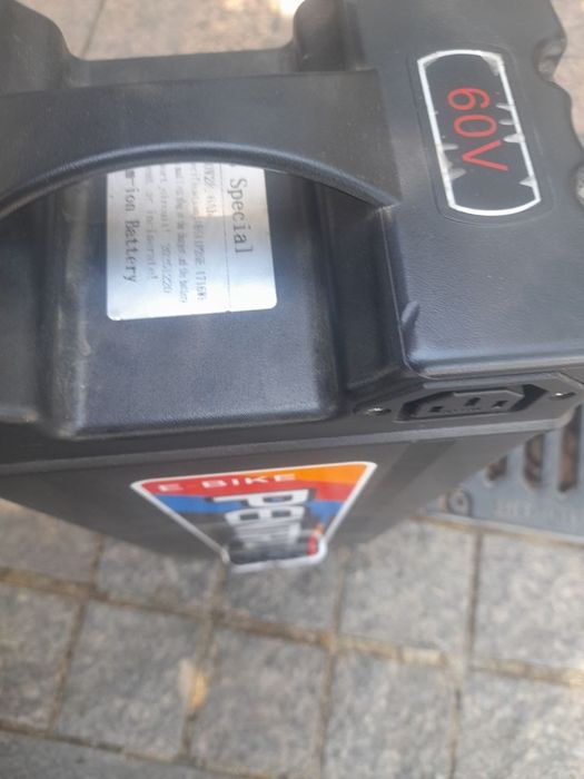 Electro skuter uchun akumlator