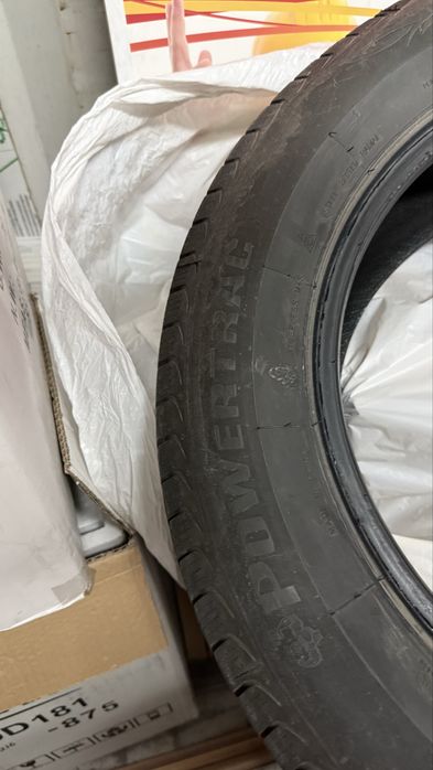Продам зимние шины, срочно!