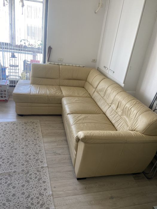 Vand canapea extensibila piele