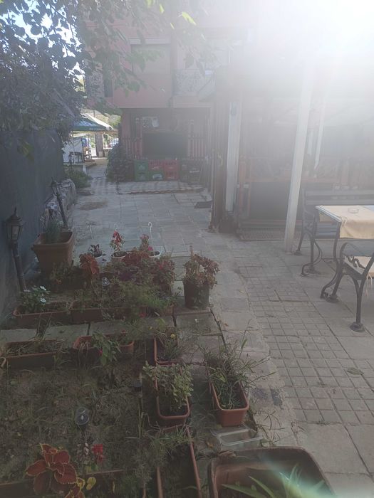 Отдава ресторант под наем