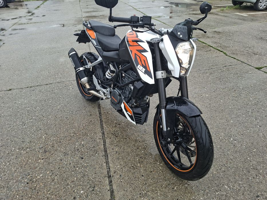 Ktm duke 125 an 2015