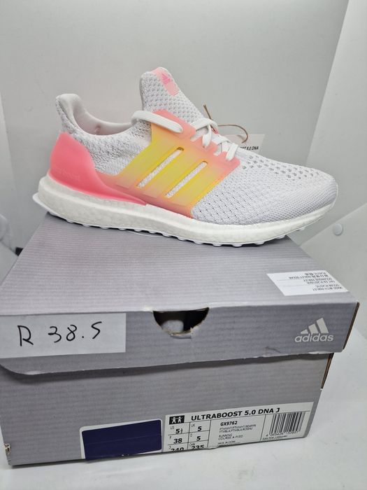 Adidas Ultraboost 5.0 DNA J nr. 36 2/3, 37 1/3, 38