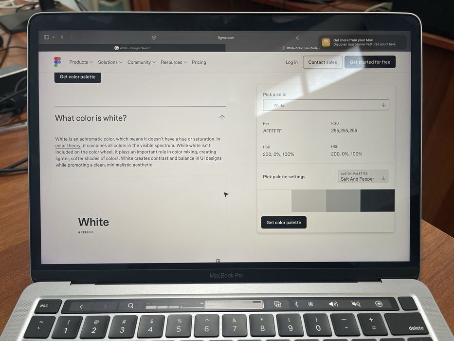 MacBook Pro 2020 13inch 10/9 holati