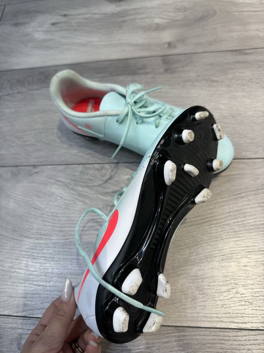 Ghete fotbal Nike