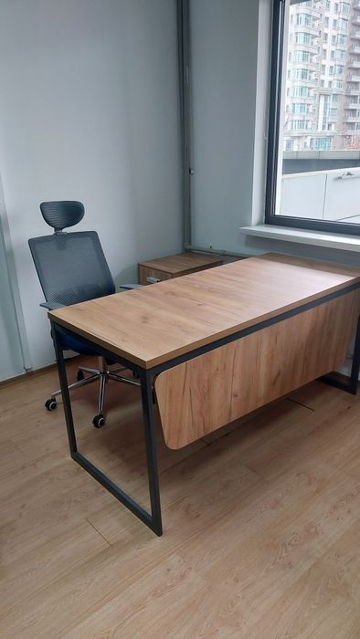 Мебель для офиса. Комплектом