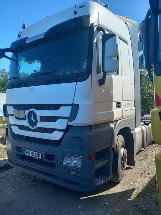 Cap tractor Mercedes actros 2011