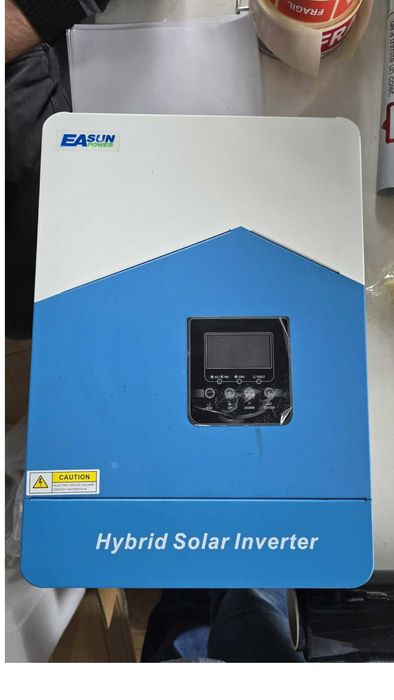 Invertor hibrid ISolar SMH II 7K – 6.2kW DEFECT (Eroare 01)