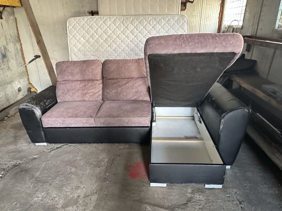 Vand canapea extensibila. Transport la domiciliu