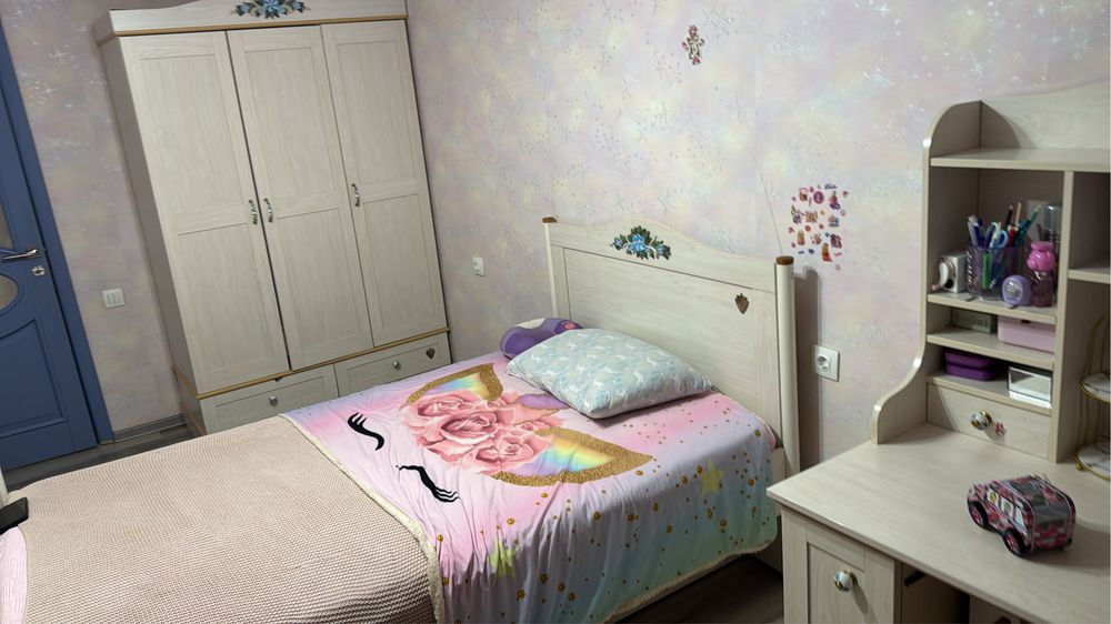 Спальный гарнитур для девочки Чилек Турция