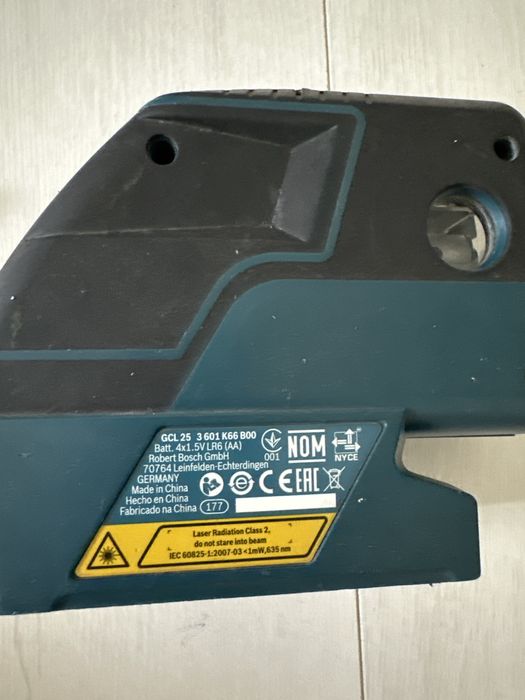 Лазерный уровень Bosch GCL 25 professional