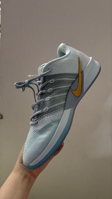 Nike кроссовки баскет
