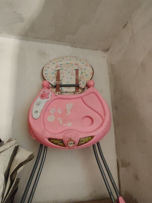 Столик для кормления