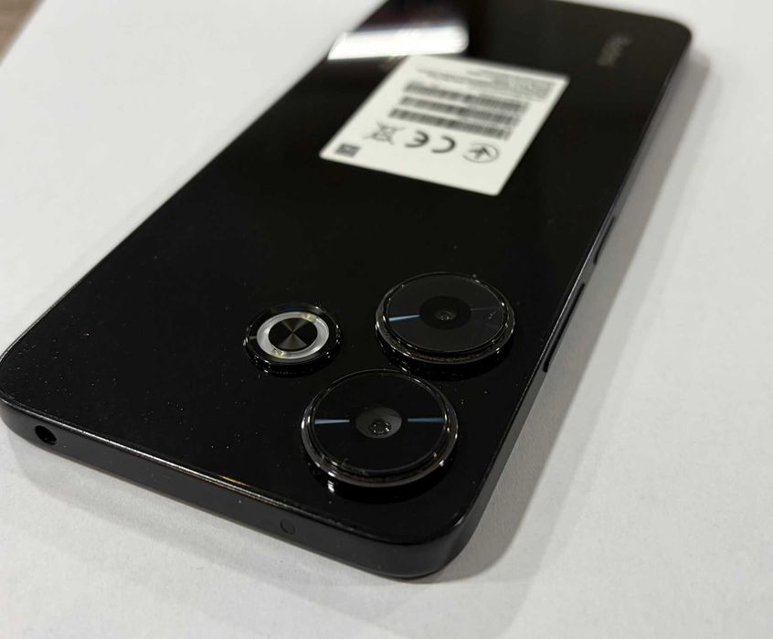Продавам Redmi 13 128gb