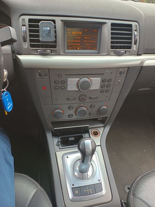 Opel Vectra 1.8 benzina automată, piele, 2009, 202.000 km