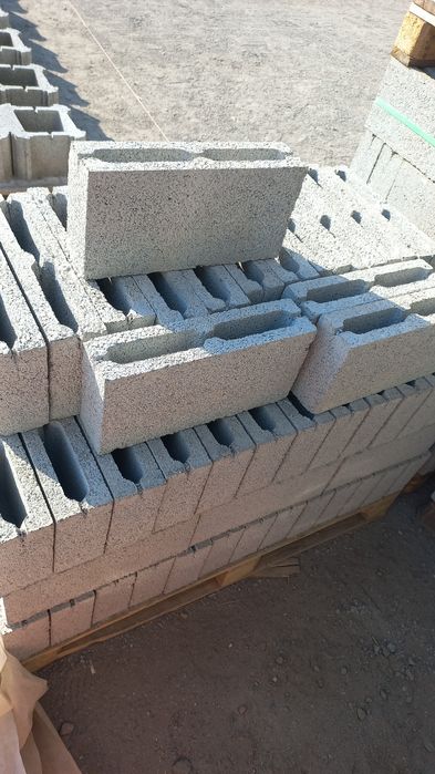 Сплитерные блоки перегородка