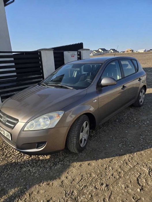 Vand KIA CEED 2009