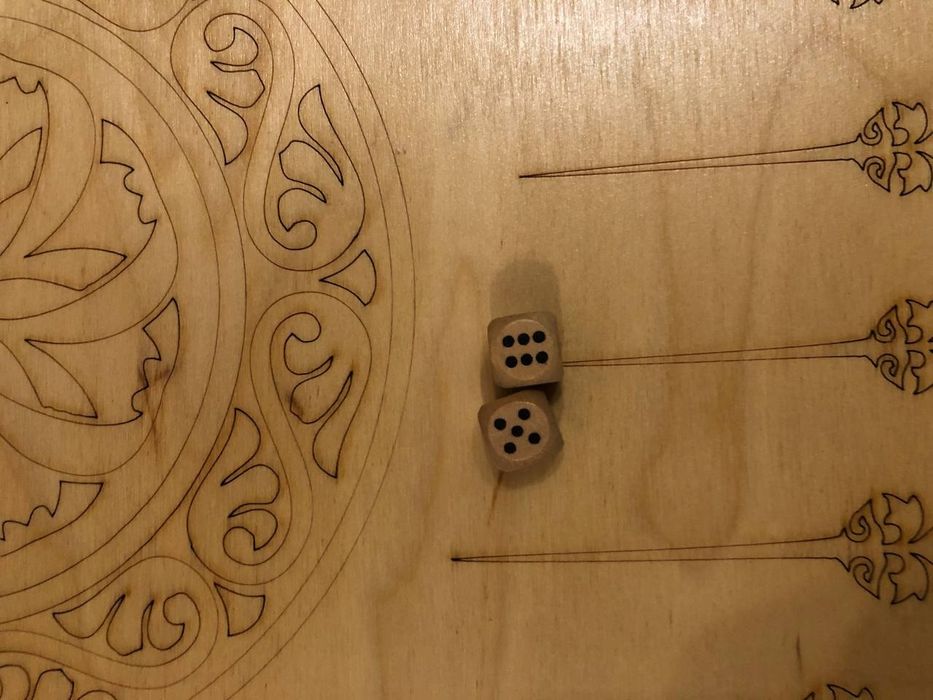 Нарды  деревянный