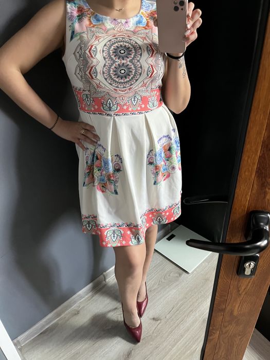 Дамски рокли на различни цени